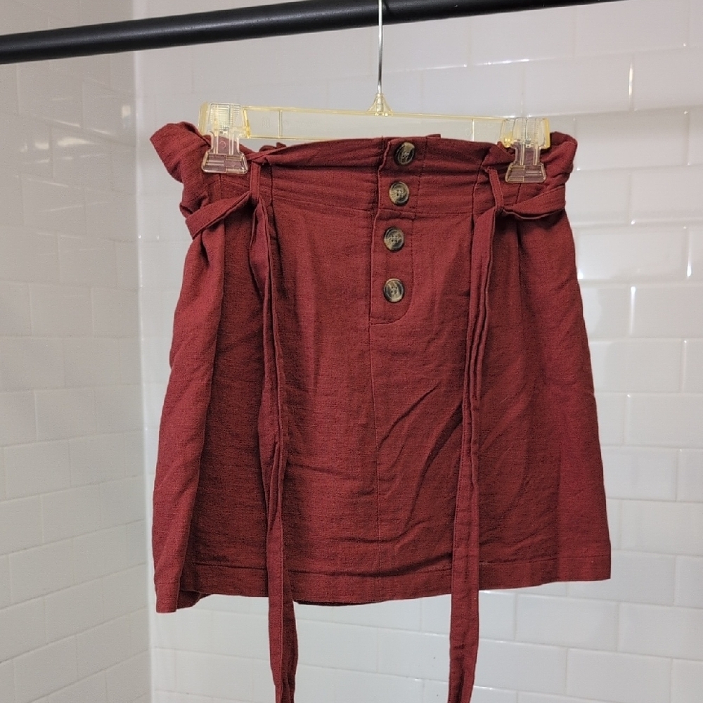 Women's Button-Front Skirt in Dark Red